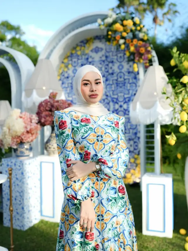 Intip Model Dress Motif Aurel Hermansyah di Pesta Ultah ke-27 di Bali, Elegan Bernuansa Italian Summer