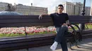 Dmitri Situmeang, warga Moscow yang punya darah Batak, Indonesia. (Bola.com/Okie Prabhowo)