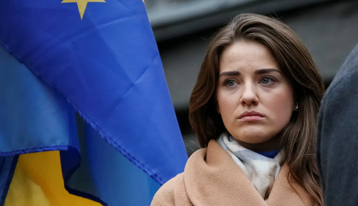 Kehadiran Yulia Marushevska diharapkan mampu memberantas korupsi di Bea Cukai Pelabuhan Laut Hitam di Odessa yang dikenal dengan korupsi akutnya, Ukraina, Selasa (27/12). (REUTERS)
