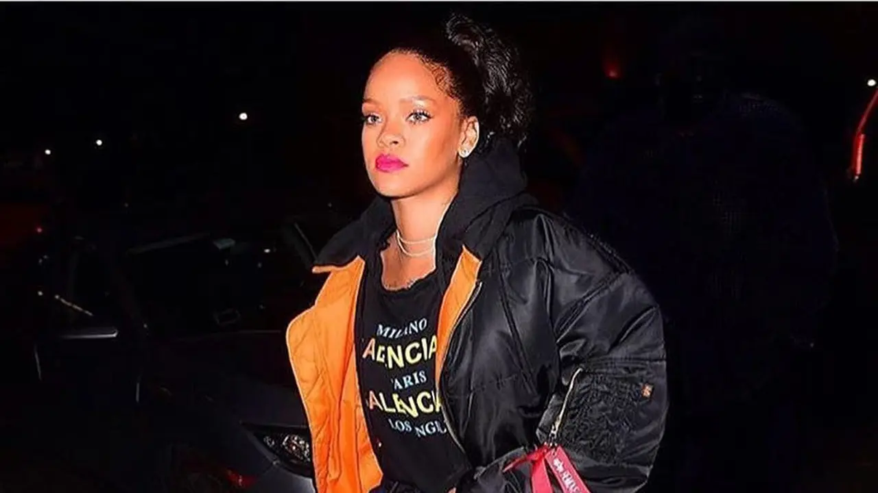 [Bintang] Rihanna