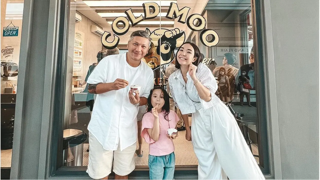 Gading bersama Gempi dan Gisel (Instagram/gadiiing)