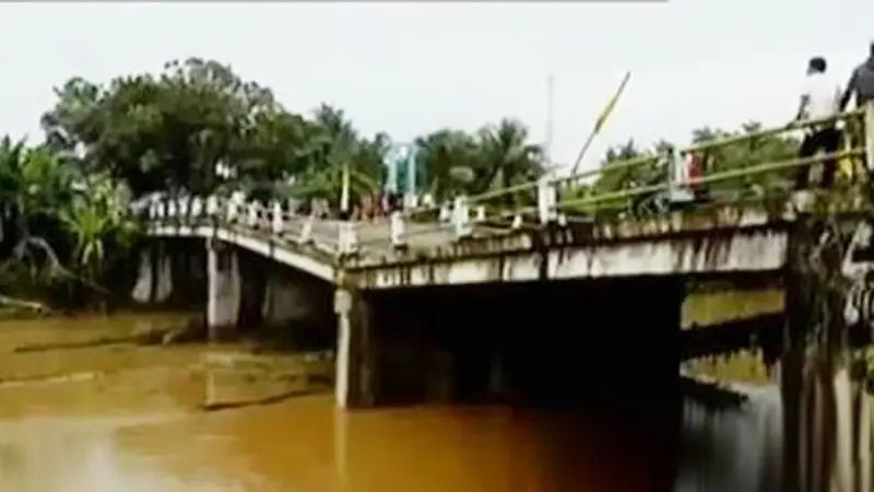 Jembatan Ambles