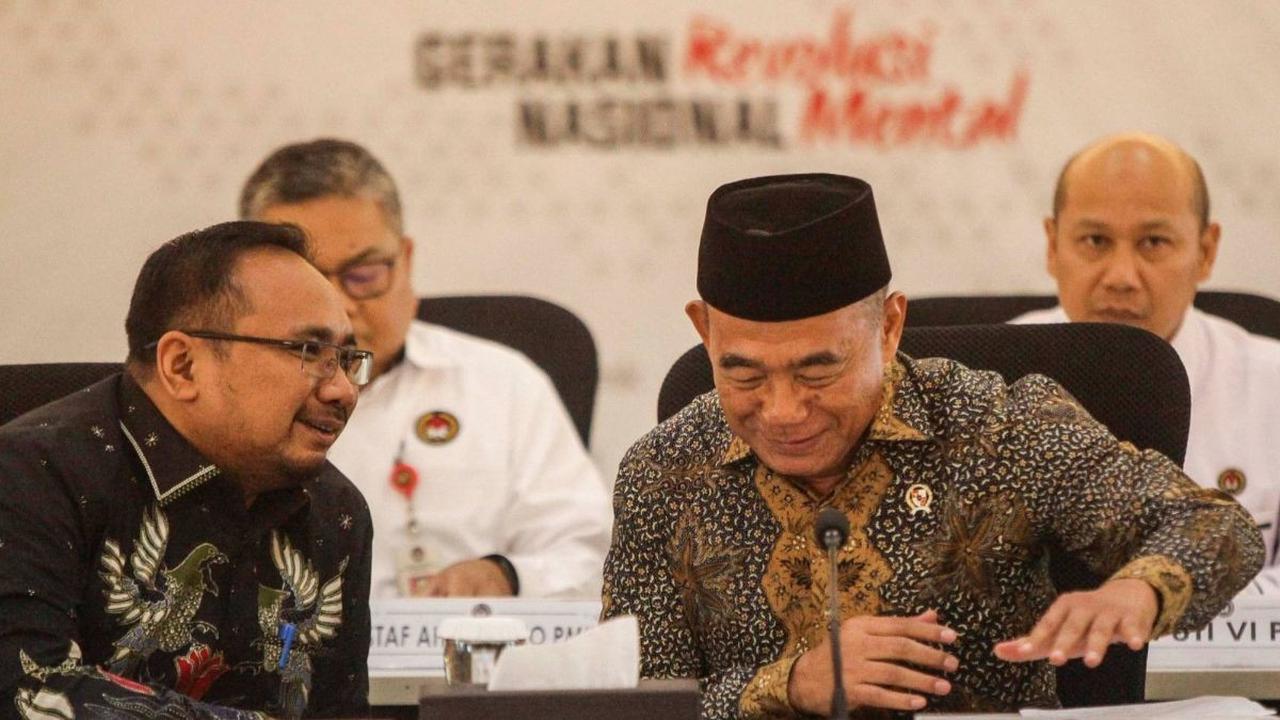 Menko PMK ke Pemudik: Jangan Sekali-Sekali Pakai Bahu Jalan untuk Berhenti, Apapun Alasannya