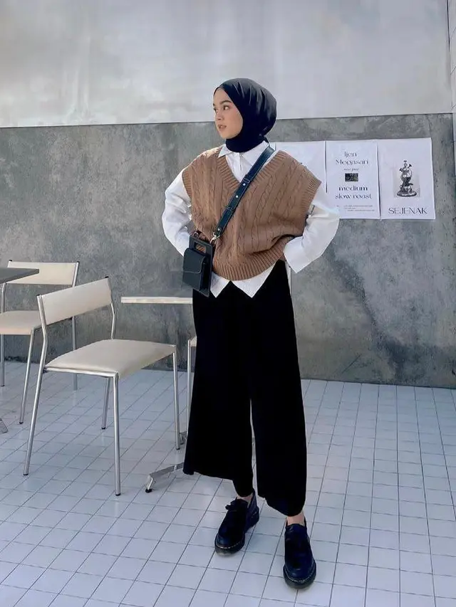 8 Fashion Item yang Wajib Dimiliki Remaja Berhijab, Apa Saja?