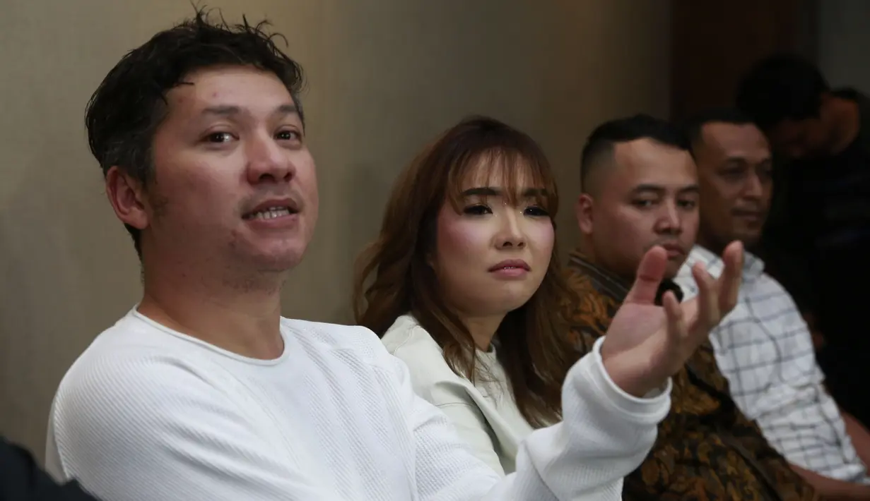 Gading Marten dan Gisel