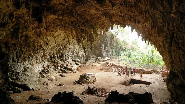 Liang Bua, tempat ditemukannya Homo floresiensis