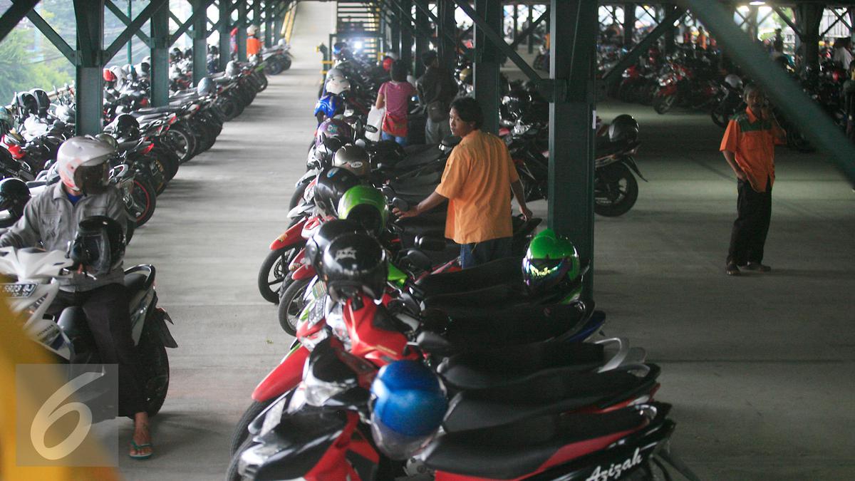 Pemkot Cilegol Bakal Kenakan Retribusi Pajak Tempat Usaha Penitipan Kendaraan