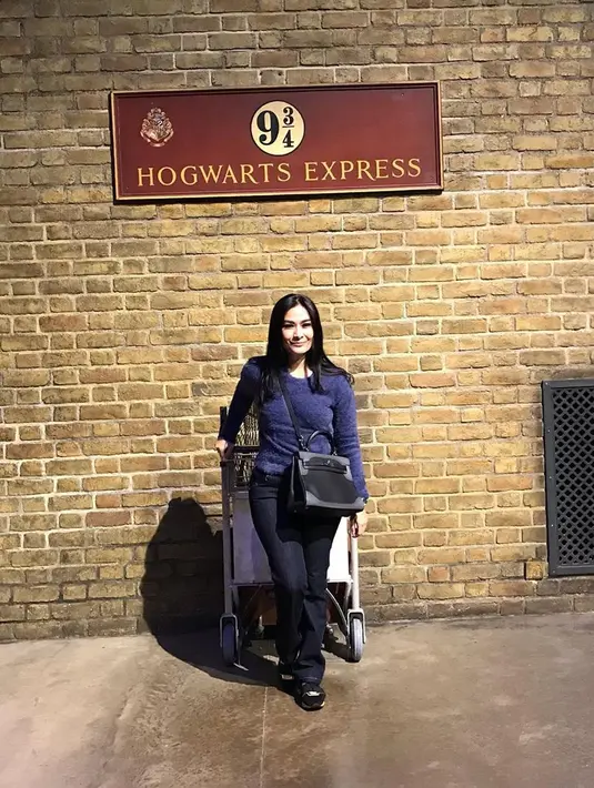 Iis Dahlia dan Keluarga (Instagram/isdadahlia)