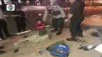Lima aparat amankan seorang pria yang diduga tengah menyusup ke dalam area Mapolda Jawa Tengah.