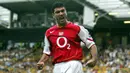 Jose Antonio Reyes. Pada musim 2004/2005, sayap kanan asal Spanyol yang baru setengah musim bergabung dengan Arsenal dari Sevilla ini memiliki nilai pasar senilai 35 juta euro. Ia berhasil mencetak 12 gol dan 13 assist di semua ajang dari 45 penampilan di musim tersebut. (AFP/Carl De Souza)