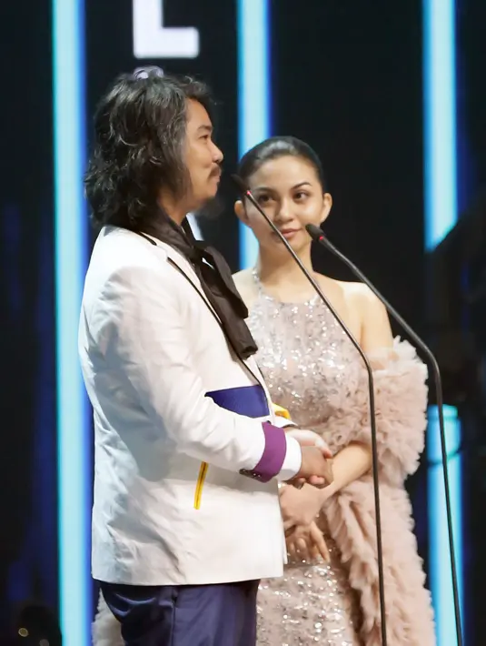 Ariel Tatum dan Dodit Mulyanto (Bambang E Ros/Fimela.com)