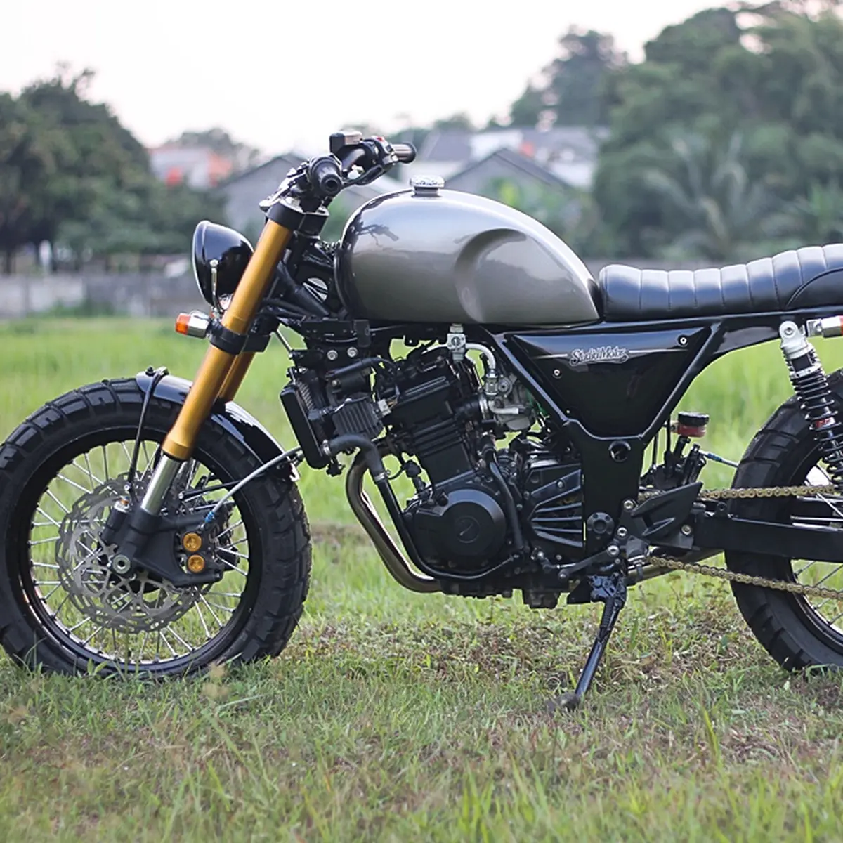 Kawasaki Ninja 250 ala Scrambler Kaya Kesan Bad Boys Otomotif Liputan6
