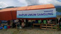 Dapur umum Samsung untuk pengungsi gempa Palu (foto: Liputan6.com/Sulung Lahitani)