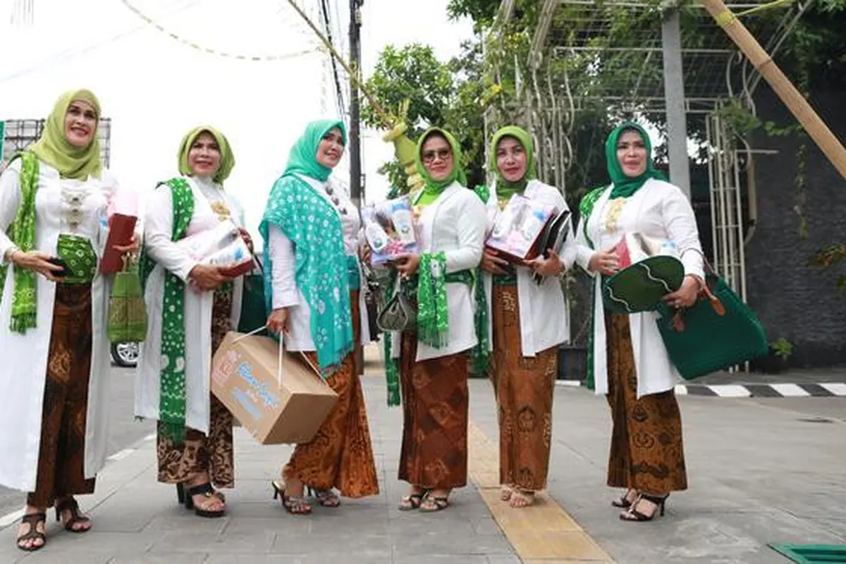 Siraman Kahiyang, Ini Produk Berbahan Susu Kambing yang Dibagikan