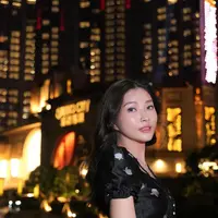 Melalui akun Instagram pribadinya, Sarwendah mengunggah momen seru dan bahagia menyambut lembaran yang baru dengan liburan di Macau. [@sarwendah29].