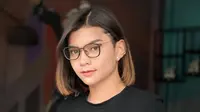 Catherine Elshad, Cewek Tomboy Bintang Anak Jalanan Yang Berjiwa Sosial