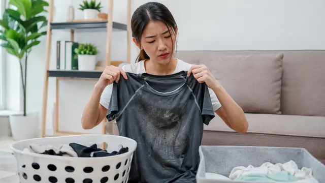 Baju Terlihat Kusut