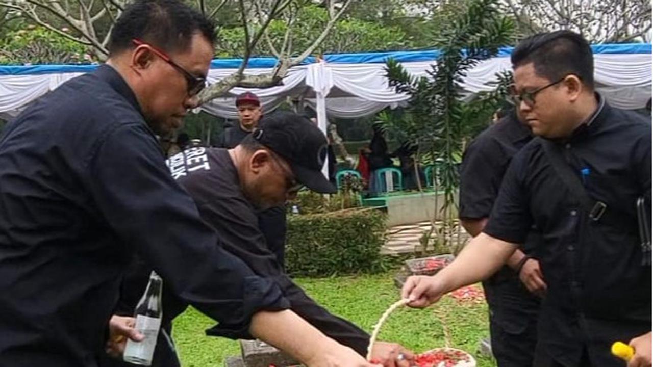 Saat Aktivis 98 Mengenang Tragedi 1998 dari TPU Pondok Ranggon
