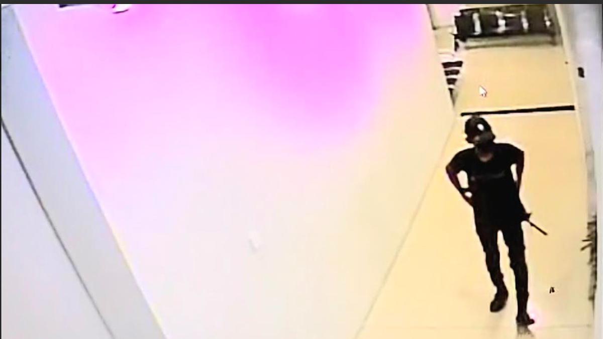 Anggota TNI Tenteng Senjata Laras Panjang Tiba-Tiba Mengamuk di Kantor Bank, Sempat Umbar Tembakan