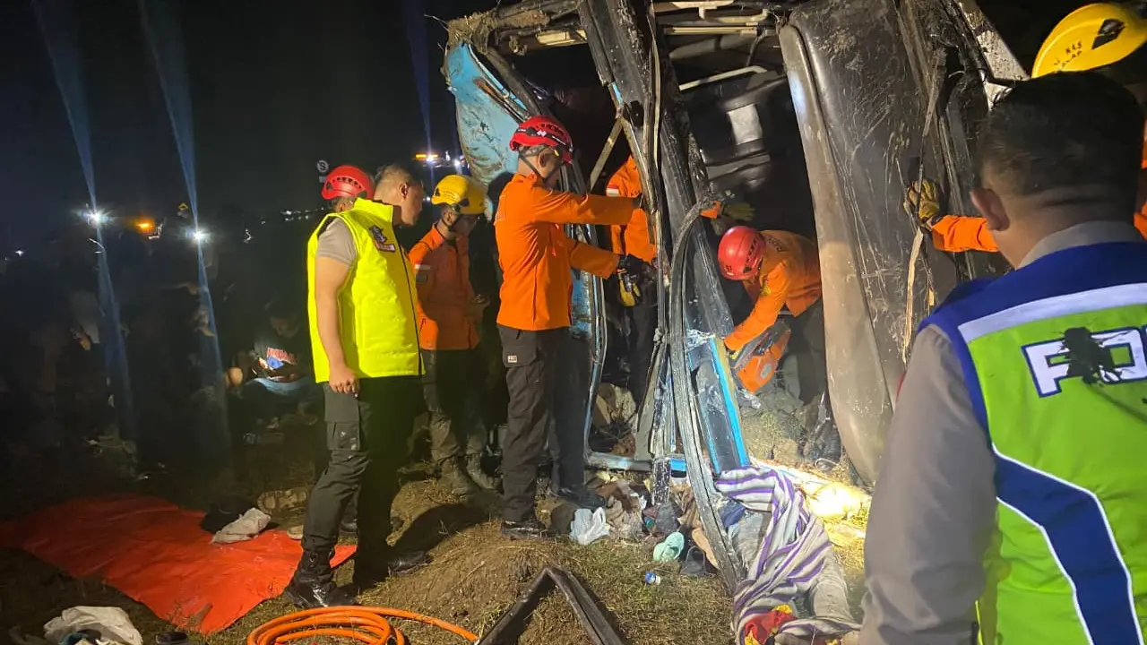 Kecelakaan Maut Bus di Tol Pejagan-Pemalang