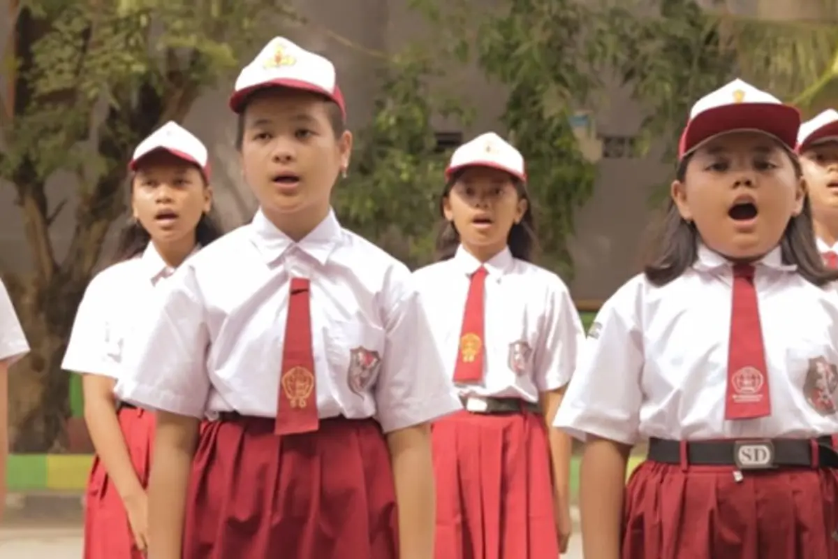 [Bintang] Pesat Lem, Polisi Amankan 25 Anak SD