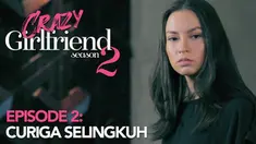 Crazy Girlfriend Season 1 diawali dengan kepulangan Nino dan Gladys setelah liburan di Bali.