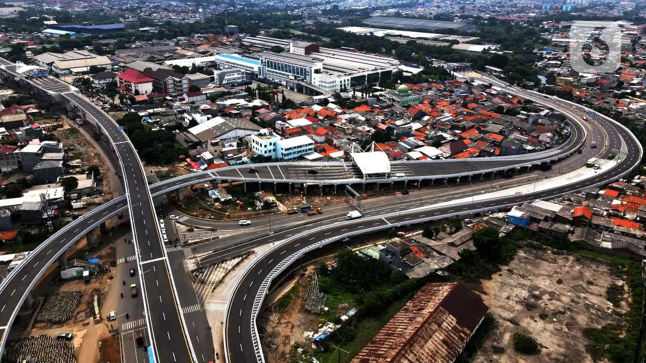 FOTO: Pandangan Udara Jalan Tol Dalam Kota Kelapa Gading - Pulo Gebang