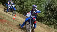 Buat Pemula, Ini Tips Main Off-Road Pakai Motor Trail