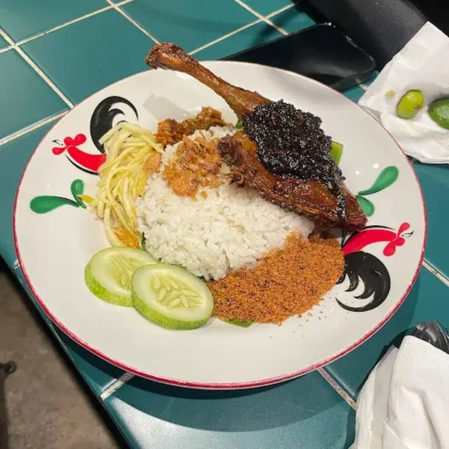 Uma Oma Cafe