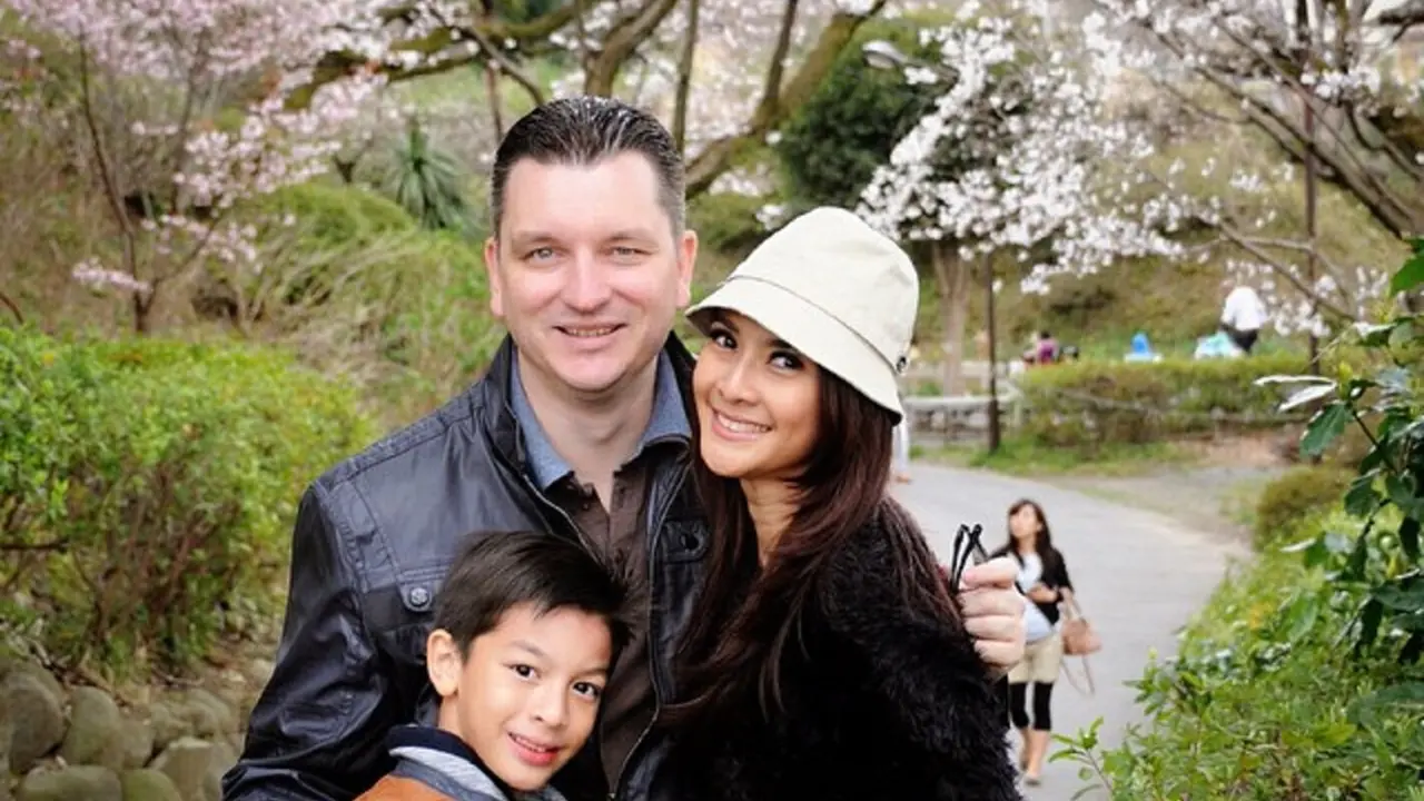 Maudy Koesnaedi dan Erick Meijer