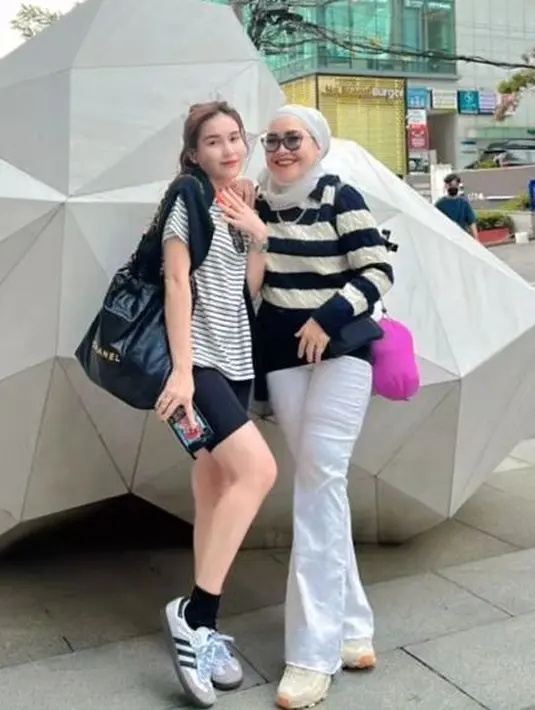 <p>Umi Kalsum [Foto:Instagram/mom_ayting92_]</p>