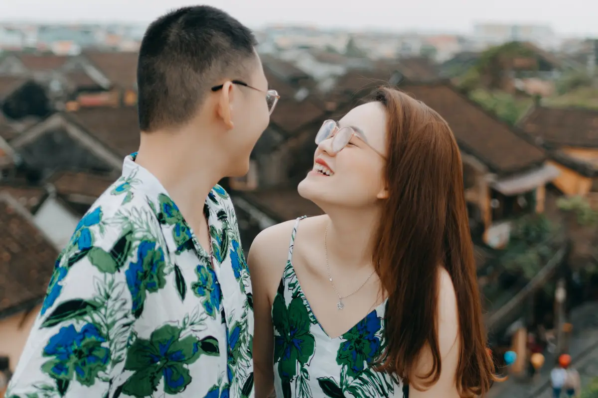 pasangan cinta