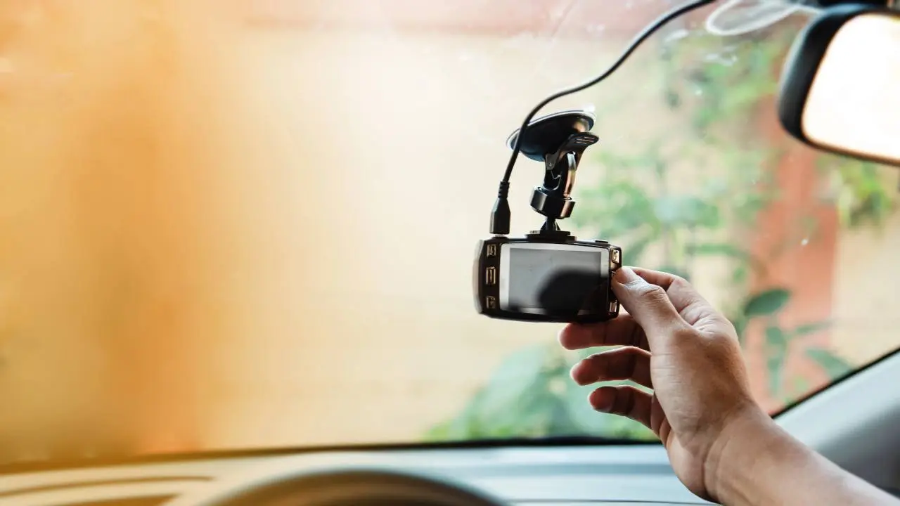 Ilustrasi dashcam