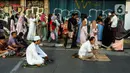 Tidak berbeda dengan salat Idul Fitri, pelaksanaan salat Idul Adha biasanya dilaksanakan secara berjamaah di masjid atau lapangan terbuka setelah matahari terbit. (Liputan6.com/Herman Zakharia)