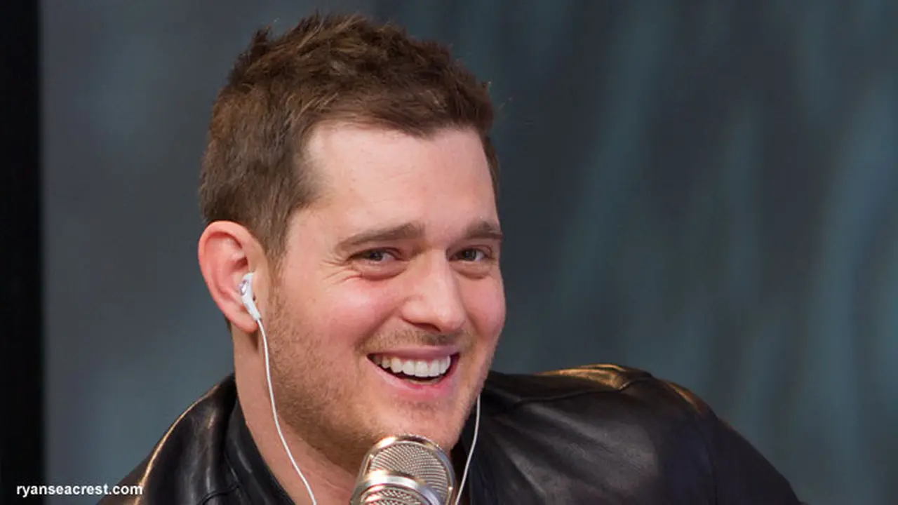 michael-buble-130527b.jpg