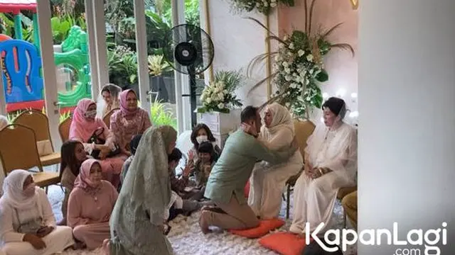 7 Momen Pengajian Jelang Menikah Venna Melinda dan Ferry Irawan, Digelar Sederhana