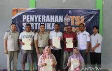 Tahukah Anda? BPN Aceh Barat Daya Ajak Warga Beralih ke Sertifikat Tanah Elektronik, 41 Sertifikat PTSL Diserahkan