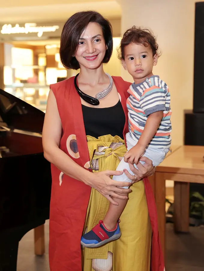 [Bintang] Wanda Hamidah