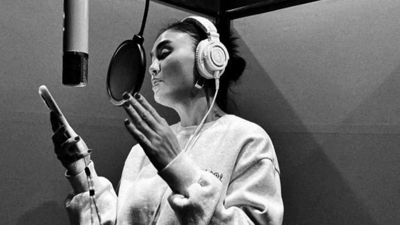 Agnez Mo kutip Plato dan Alkitab di Instagram. (credit:instagram.com/agnezmo)