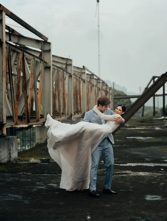 Aditya Zoni dan Yasmine Ow (Instagram/yxsmine.ow)