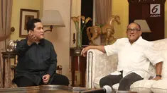 Ketua Tim Kampanye Nasional Jokowi-Ma'ruf Amin, Erick Thohir memimpin pertemuan sembilan perwakilan partai pendukung koalisi ke kediaman pribadi Ketua Dewan Pembina Partai Golkar, Aburizal Bakrie di Jakarta, Senin (8/10). (Liputan6.com/Herman Zakharia)