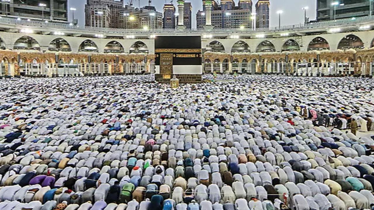DPR Dorong Revisi UU Haji Dikebut, Apa Urgensinya?