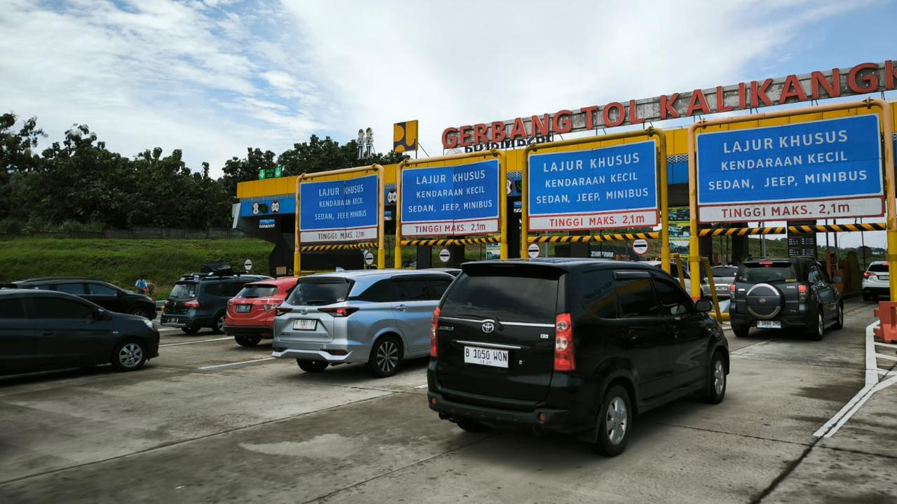 Anomali Unik di Lebaran 2025, Masih Ada yang Mudik di H+3 Lebaran dan Tol Jakarta Arah Timur Masih Ramai
