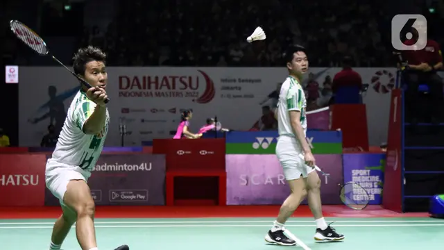 FOTO: Kevin / Marcus Pastikan Tempat di Perempat Final Indonesia Masters 2022
