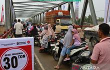 Jalan Nasional Banda Aceh-Medan Kembali Berfungsi Usai Pemasangan Jembatan Bailey Darurat