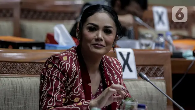 Bahas Nasib Pekerja Terimbas Corona, Menaker Raker dengan DPR