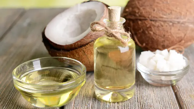 Cara Menumbuhkan Rambut Tipis Biar Lebih Lebat dan Sehat, Tanpa Perlu ke Salon Lho