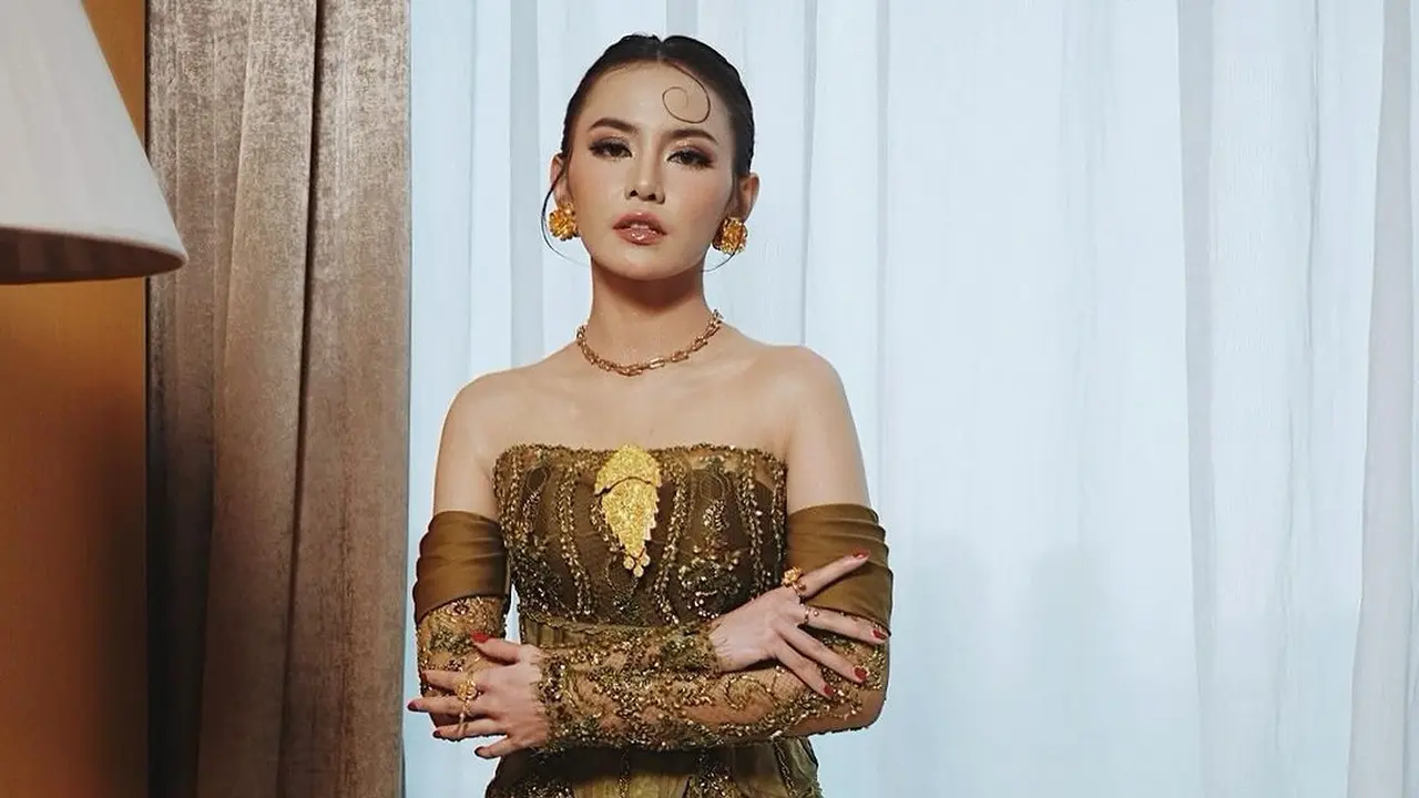 Parade Kebaya Bridesmaid dari Alyssa Daguise, Mahalini Raharja, hingga Yuki Kato di Resepsi Pernikahan Aaliyah Massaid