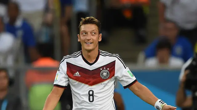 Mesut Oezil 