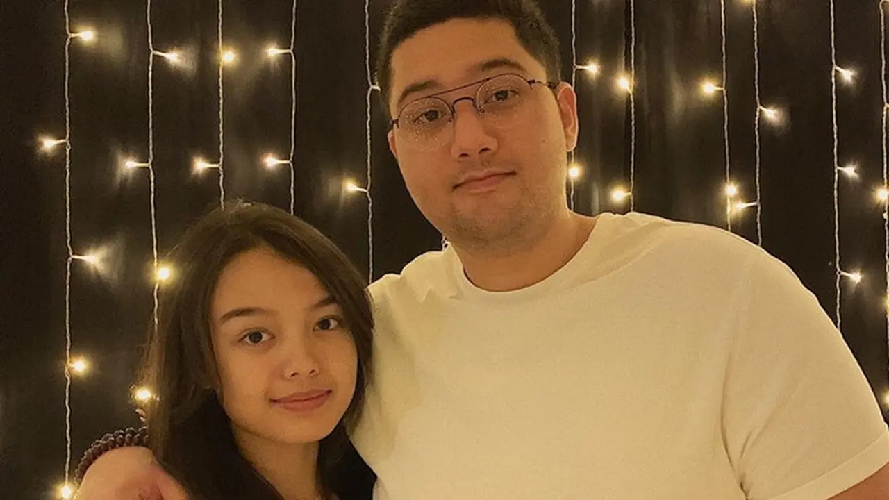 6 Pesona Bianca Alianajla, Kekasih Nigel Philo Anak Meriam Bellina
